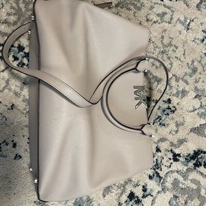 Michael kors grey purse